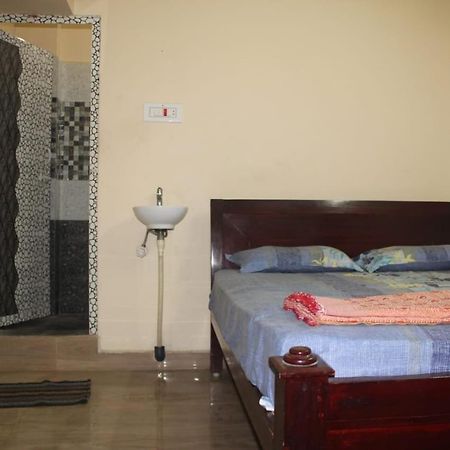 Selvalakshmi Restaurant And Lodge Tiruvannāmalai 외부 사진